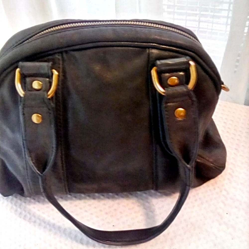 Liebeskind Black Satchel with Structured Design and Gold Hardware
